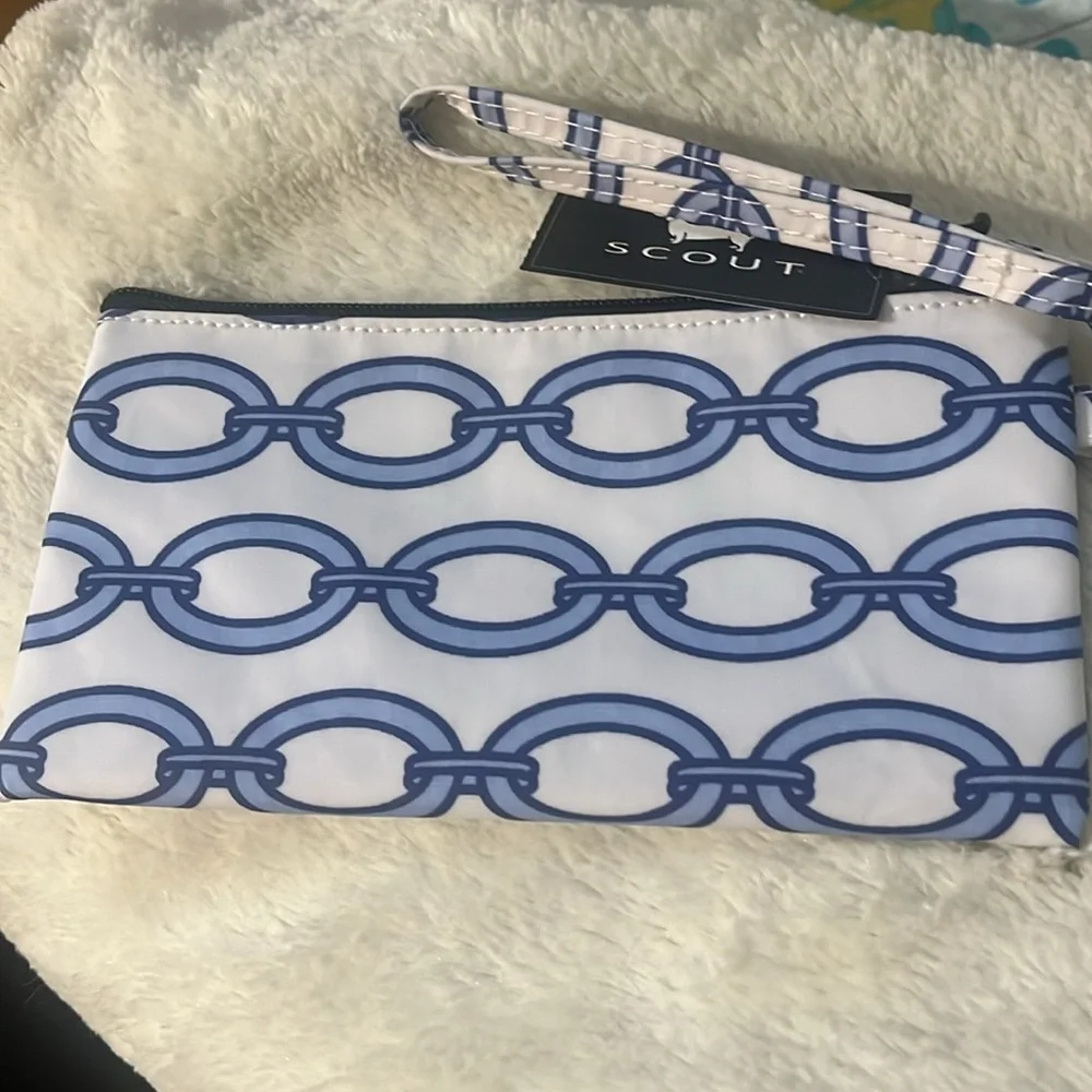 Scout White & Blue Chain-Print Wristlet